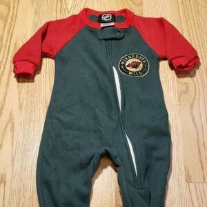 NHL Minnesota Wild Sleeper Pajamas Baby Size: 0-3 Months Full Zip